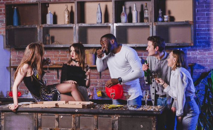 Best Dining & Nightlife at Fusion Vibes Kitchen + Lounge